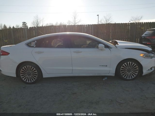 3FA6P0RUXJR131617 Ford Fusion Hybrid Titanium