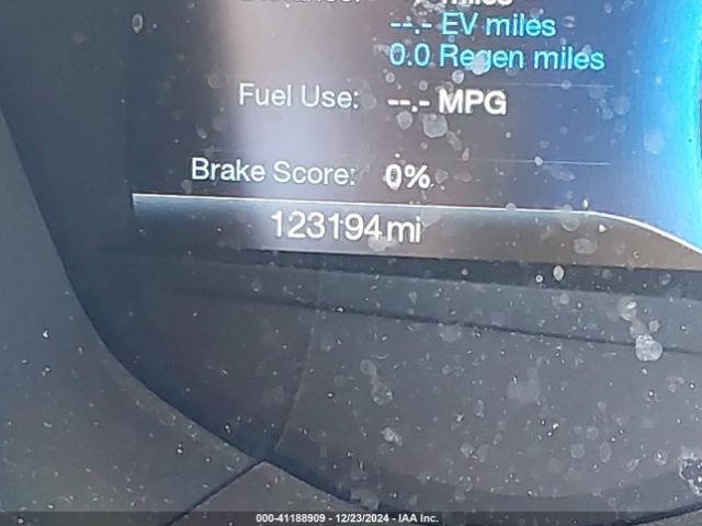 3FA6P0RUXJR131617 Ford Fusion Hybrid Titanium