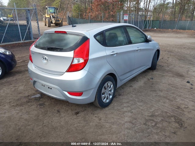 Hyundai ACCENT SE 2017 KMHCT5AE1HU336106 Image 4