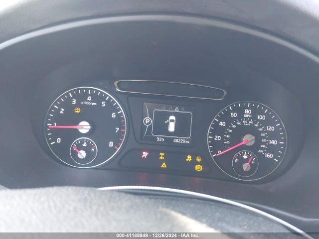 5XYPGDA35JG404725 KIA Sorento 2.4l Lx