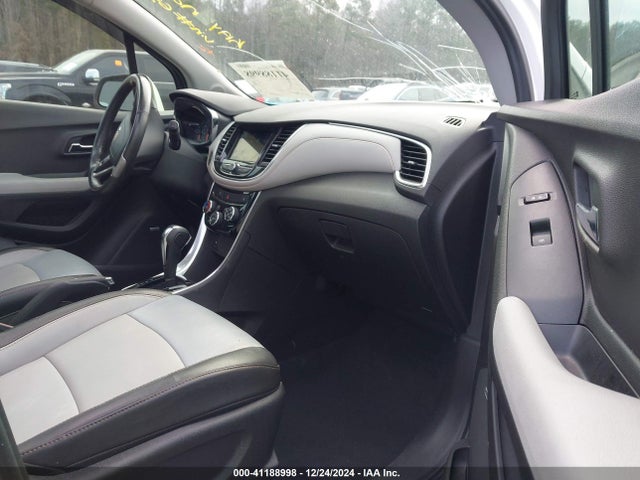 3GNCJMSB1JL216371 Chevrolet Trax Premier