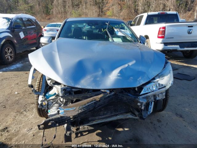1HGCR3F92GA012537 Honda Accord Touring