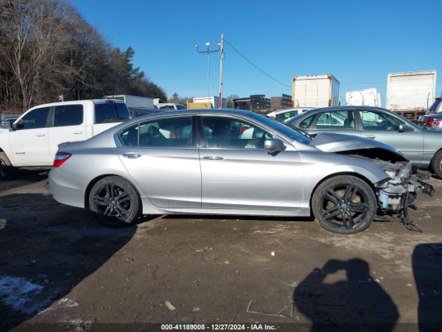 1HGCR3F92GA012537 Honda Accord Touring
