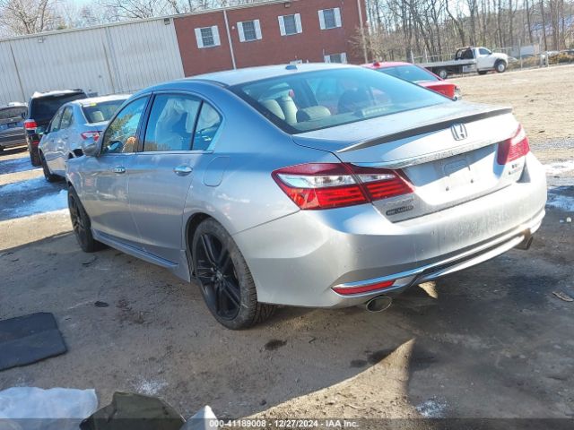 1HGCR3F92GA012537 Honda Accord Touring
