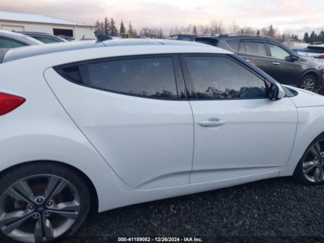 KMHTC6AD3GU257788 Hyundai Veloster