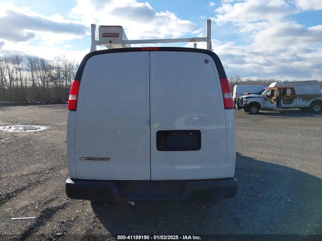 Chevrolet Express 3500 Work Van 2019 1GCZGGFG3K1369870 Image 16
