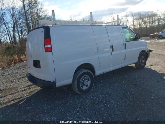 Chevrolet Express 3500 Work Van 2019 1GCZGGFG3K1369870 Image 4