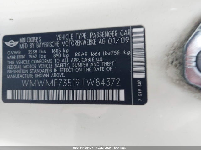 2009 MINI COOPER S WMWMF73519TW84372 Photo 8