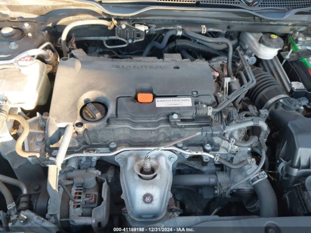 19XFC2F55HE215229 Honda Civic Lx