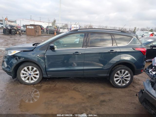 1FMCU9HD2KUC49484 Ford ESCAPE SEL
