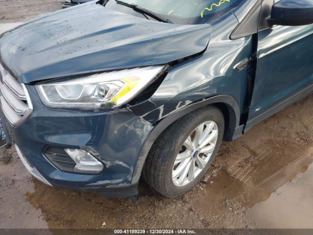 1FMCU9HD2KUC49484 Ford ESCAPE SEL