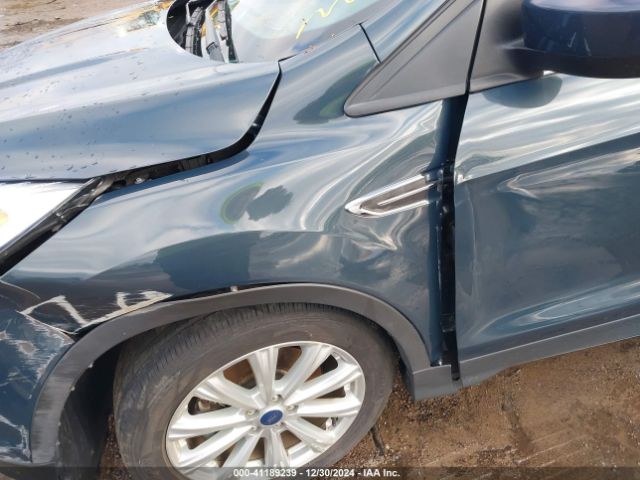 1FMCU9HD2KUC49484 Ford ESCAPE SEL