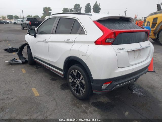 2018 MITSUBISHI ECLIPSE CROSS JA4AT5AA8JZ061331 Photo 2