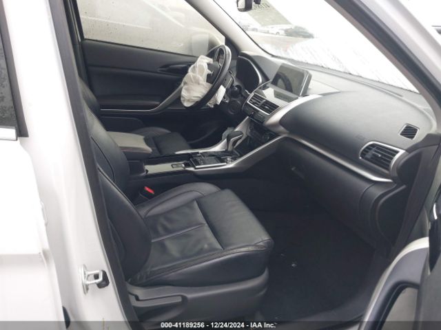 2018 MITSUBISHI ECLIPSE CROSS JA4AT5AA8JZ061331 Photo 4