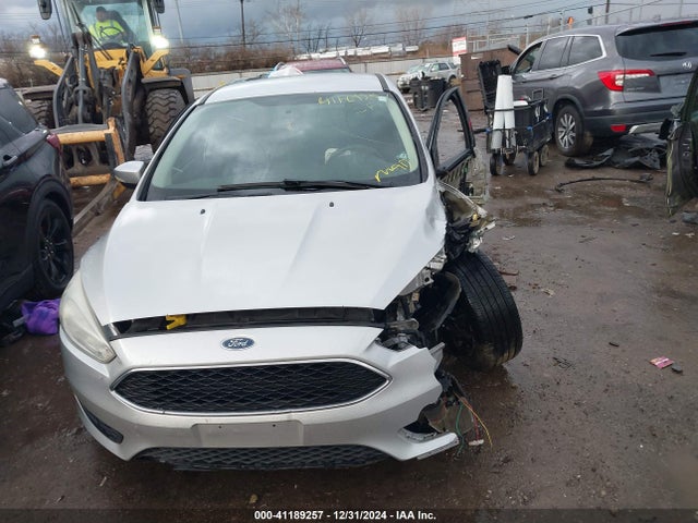 Ford FOCUS SE 2015 1FADP3F24FL240253 Image 12
