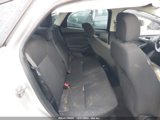Ford FOCUS SE 2015 1FADP3F24FL240253 Image 8