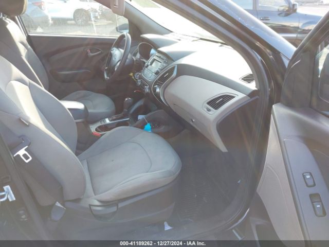 KM8JTCAF4EU819573 Hyundai TUCSON GLS