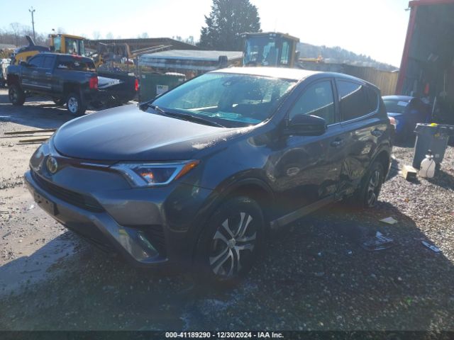 JTMBFREV7JJ245552 Toyota RAV4 LE