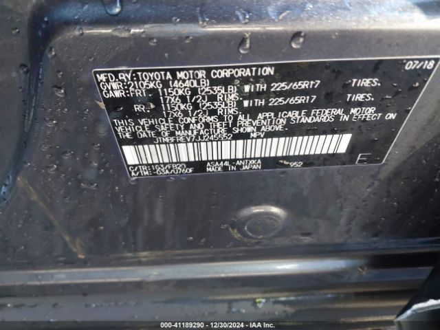 JTMBFREV7JJ245552 Toyota RAV4 LE