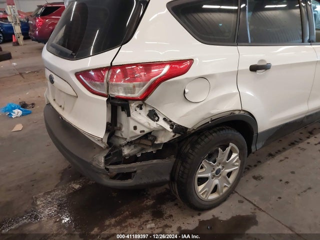 1FMCU0F7XEUD09427 Ford ESCAPE S