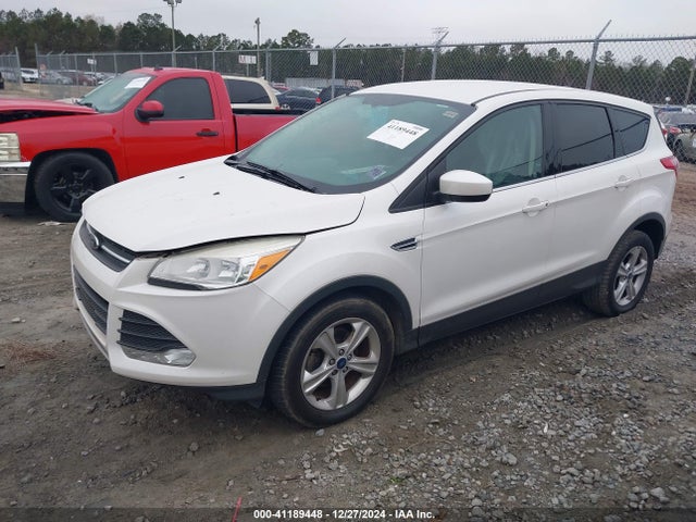 1FMCU0GX8EUC74658 Ford ESCAPE SE