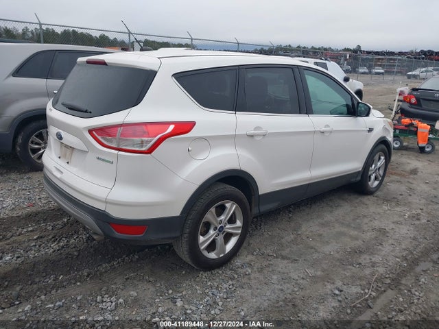 1FMCU0GX8EUC74658 Ford ESCAPE SE