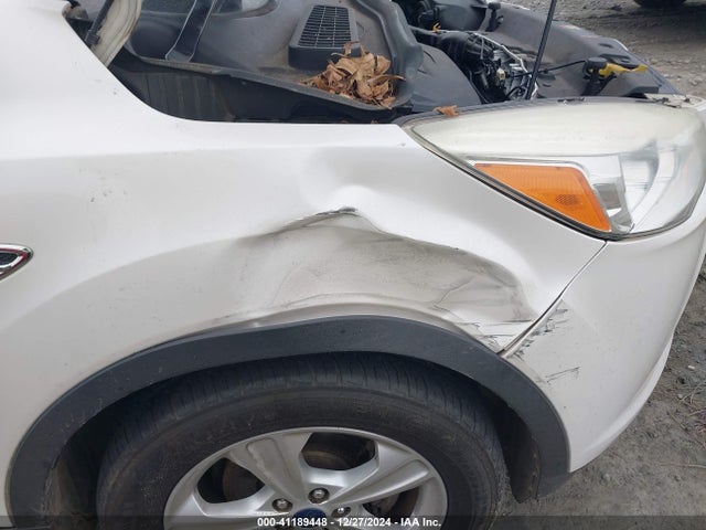 1FMCU0GX8EUC74658 Ford ESCAPE SE