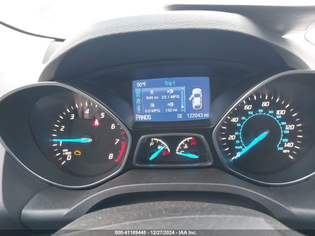 1FMCU0GX8EUC74658 Ford ESCAPE SE