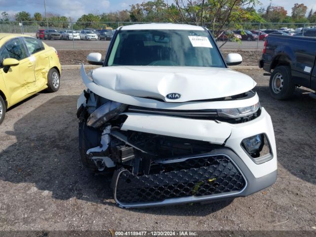 KNDJ23AU1M7139911 KIA SOUL LX