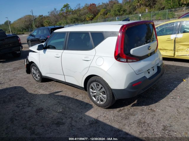KNDJ23AU1M7139911 KIA SOUL LX