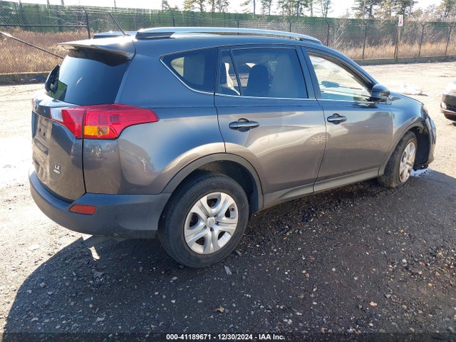 Toyota RAV4 LE 2014 JTMBFREV7E5030509 Image 4