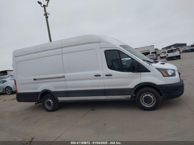 1FTBR3X88NKA70398 Ford Transit-250 Cargo Van