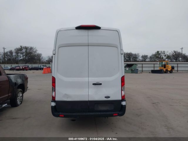 1FTBR3X88NKA70398 Ford Transit-250 Cargo Van