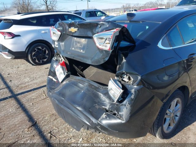 1G1BE5SM8H7234664 Chevrolet Cruze Lt Auto
