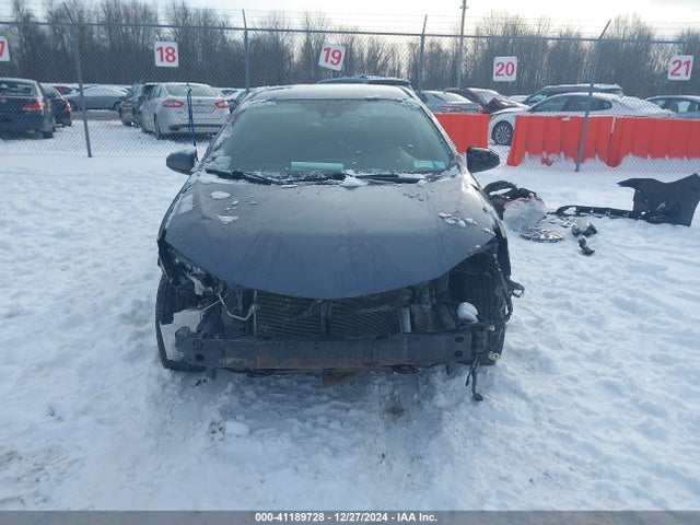 Toyota COROLLA LE 2018 2T1BURHE9JC966081 Image 13