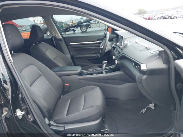 1N4BL4DW2MN325608 Nissan Altima Sv Intelligent Awd