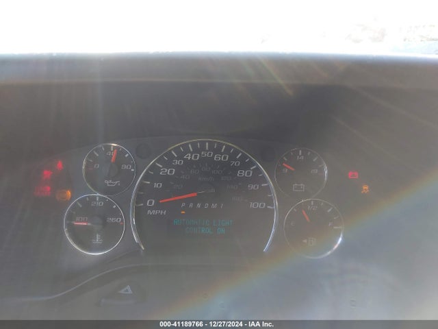 1GAWGFFG7J1221547 Chevrolet Express 2500 Lt