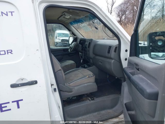 1N6BF0KL5FN804060 Nissan Nv Cargo Nv1500 S V6