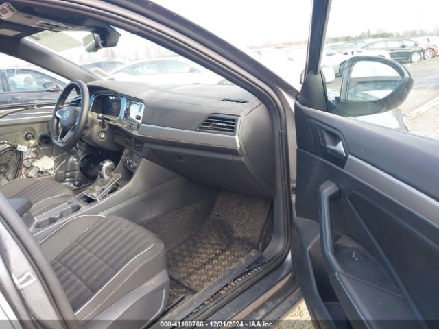 3VWBM7BU8PM022743 Volkswagen Jetta 1.5t Sport