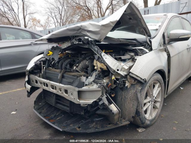1FADP3K2XFL376683 Ford FOCUS SE