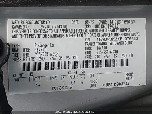 1FADP3K2XFL376683 Ford FOCUS SE