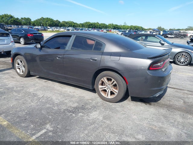 2C3CDXBG7FH751996 Dodge Charger Se
