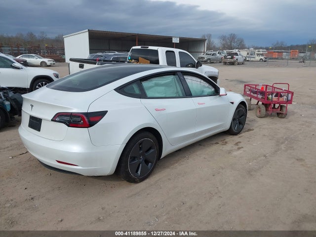 2023 TESLA MODEL 3 5YJ3E1EA1PF564564 Photo 3