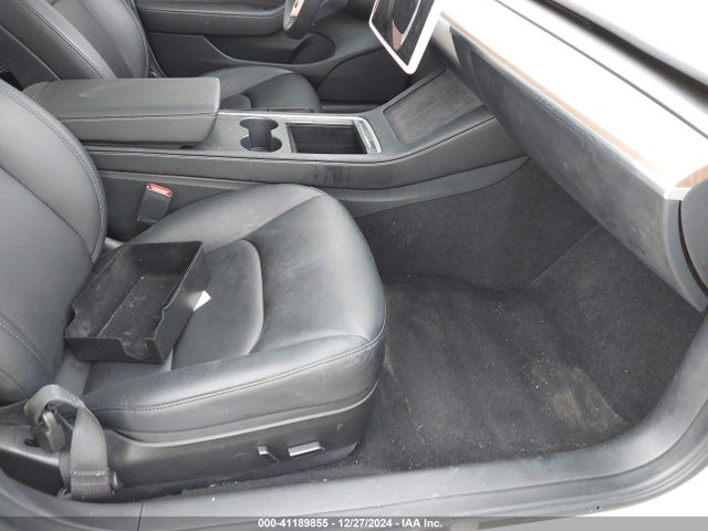 2023 TESLA MODEL 3 5YJ3E1EA1PF564564 Photo 4