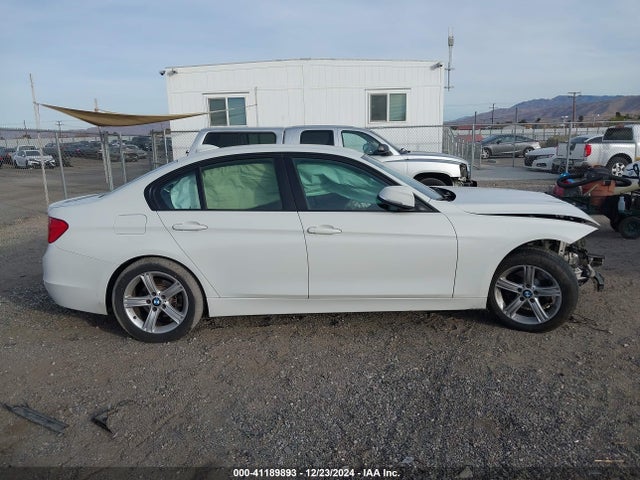 WBA3B1C54FK140163 BMW 320i