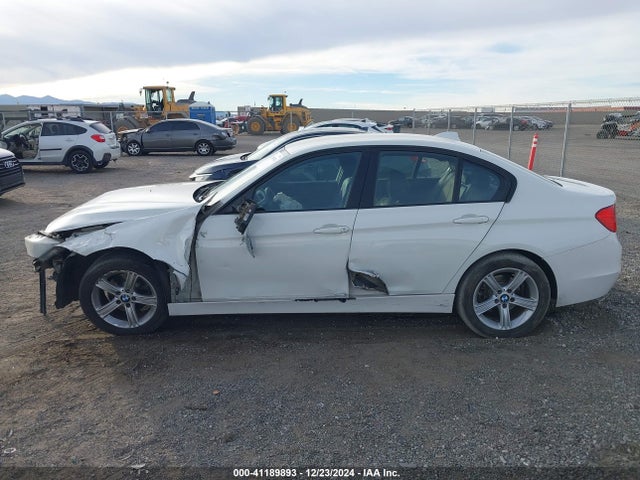 WBA3B1C54FK140163 BMW 320i