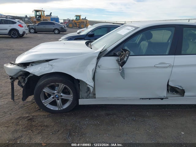 WBA3B1C54FK140163 BMW 320i