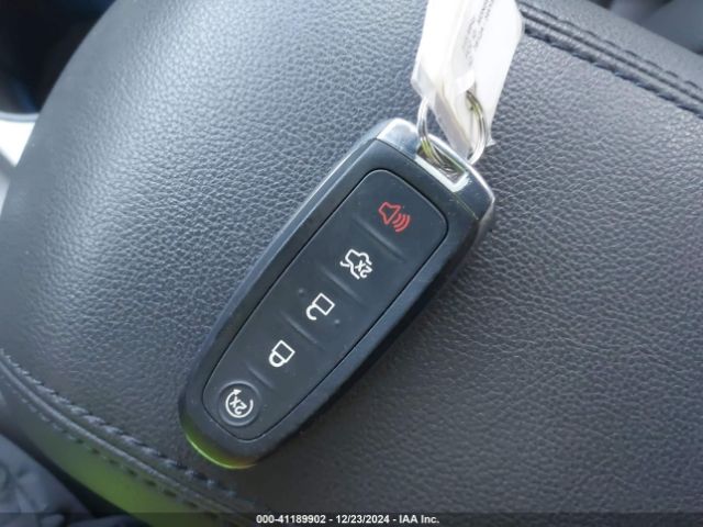 1FADP5CU4GL113473 Ford C-max Energi Sel