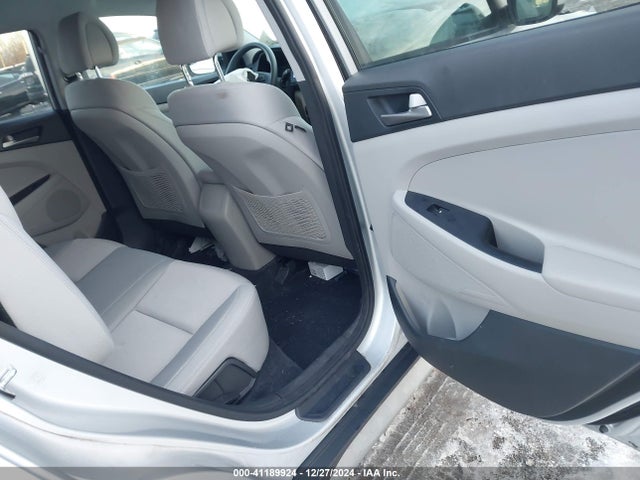 Hyundai TUCSON SEL 2018 KM8J3CA45JU771719 Image 8