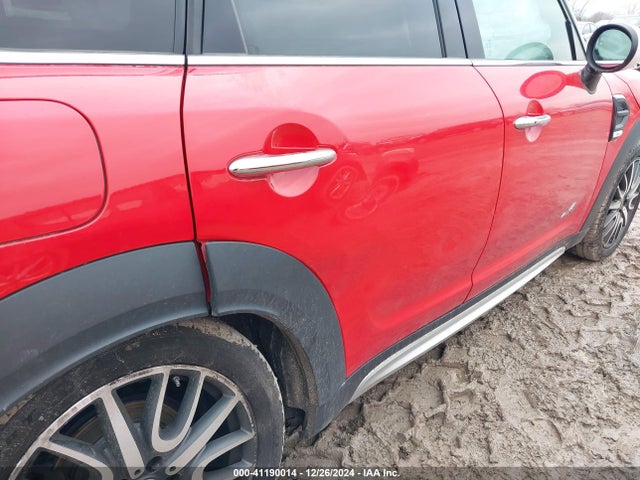 2017 MINI COUNTRYMAN WMZYV5C32H3E02607 Photo 5